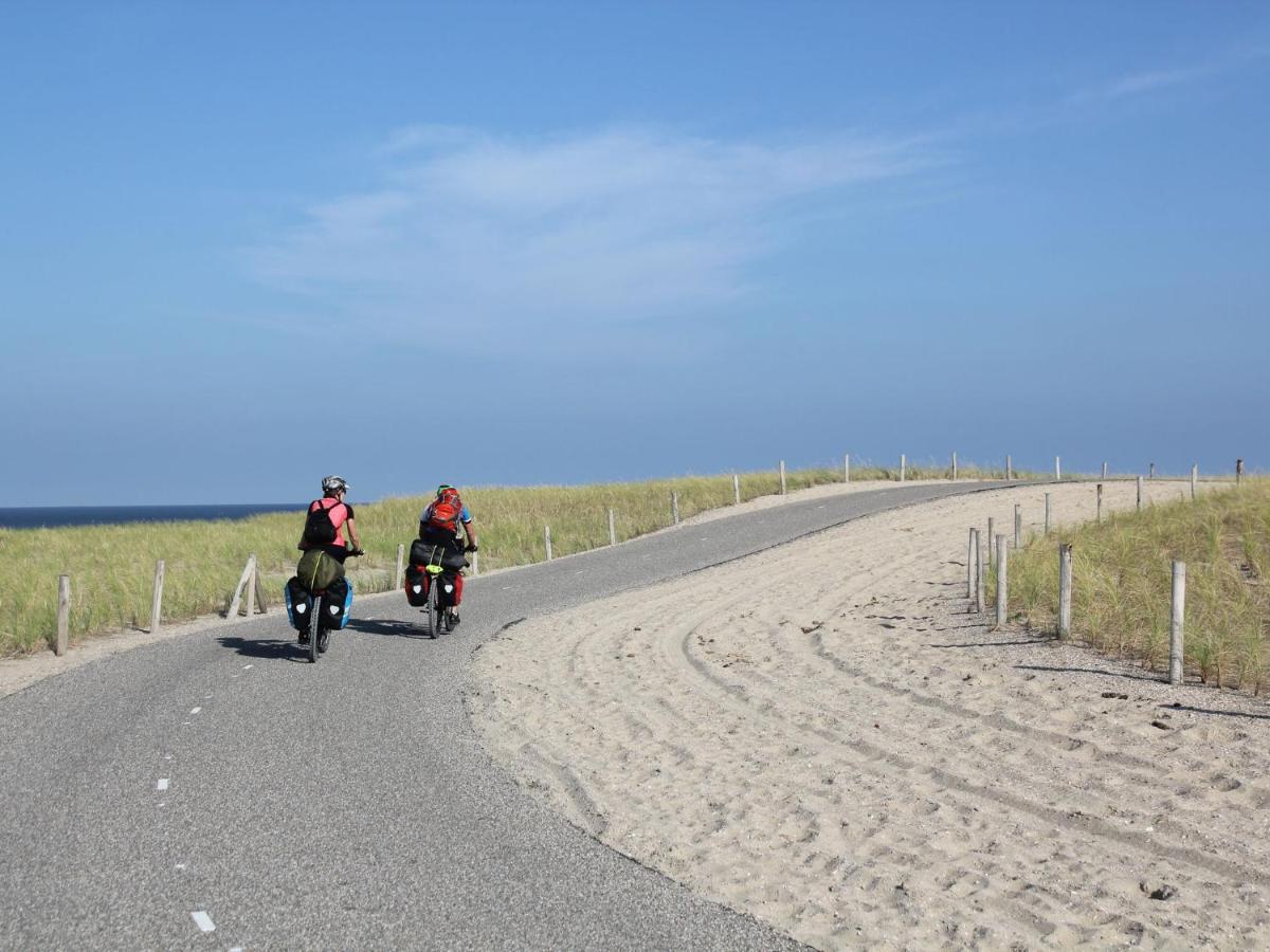Charming Holiday Home In Egmond Aan Zee Near Seabeach ภายนอก รูปภาพ